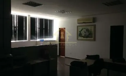Sala comercial para locação em taubaté, parque senhor do bonfim, 1 banheiro