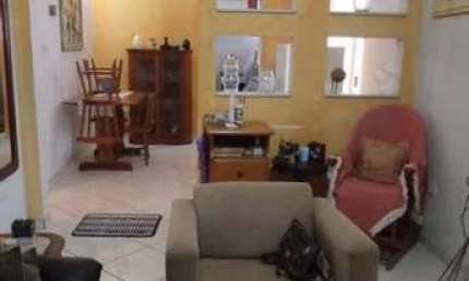 Casa para Venda em Taubaté, Jardim Ana Emília, 2 dormitórios, 1 banheiro, 1 vaga