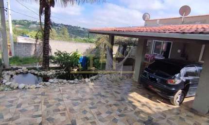Casa para Venda em Taubaté, Registro, 3 dormitórios, 1 suíte, 3 banheiros, 2 vagas