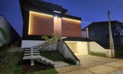 Casa em Condomínio para Venda em Taubaté, Loteamento Residencial Fazenda Casa Grande, 3 dormitórios, 1 suíte, 4 banheiros, 2 vagas