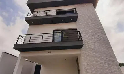 Casa em Condomínio para Venda em Taubaté, Centro, 3 dormitórios, 2 suítes, 2 banheiros, 4 vagas
