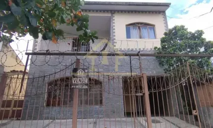 Sobrado para Venda em Taubaté, Areão, 6 dormitórios, 1 suíte, 4 banheiros, 3 vagas