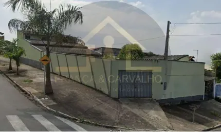 Casa para Venda em Taubaté, Jardim América, 3 dormitórios, 2 suítes, 3 banheiros, 7 vagas