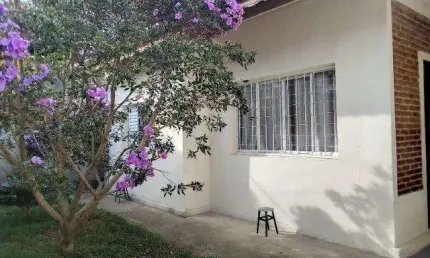 Casa para Venda em Taubaté, Parque São Luís, 3 dormitórios, 1 banheiro, 3 vagas