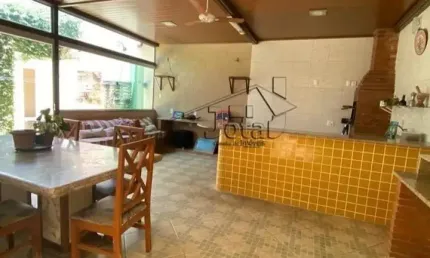 Casa com 3 quartos à venda no São Pedro, Governador Valadares , 120 m2 por R$ 800.000