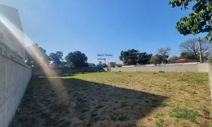 Terreno proximo ao supermercado Fantástico no Parque São Luis