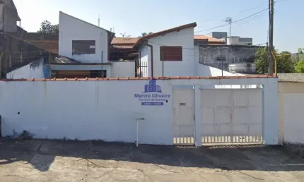 Casa com 3 quartos à venda no Campos Elíseos, Taubaté , 250 m2 por R$ 424.000