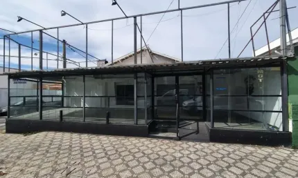 Ponto comercial com 7 salas à venda no Centro, Taubaté 