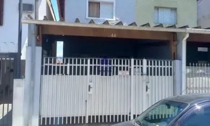 Casa com 3 quartos à venda no Jardim Morumby, Taubaté  por R$ 450.000
