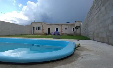 Casa à venda em caçapava-sp, bairro pinheirinho, 2 quartos, 1 suíte, 1 sala, 1 banheiro, 80,00 m². confira!
