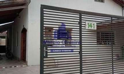 Casa com 3 quartos à venda no Jardim Garcez, Taubaté 
