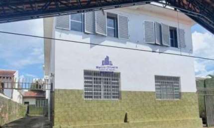 Casa comercial com 3 salas à venda no Centro, Taubaté  por R$ 1.200.000