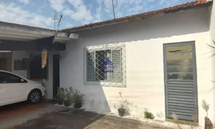 Casa com 2 quartos à venda no Jardim Jaraguá, Taubaté 