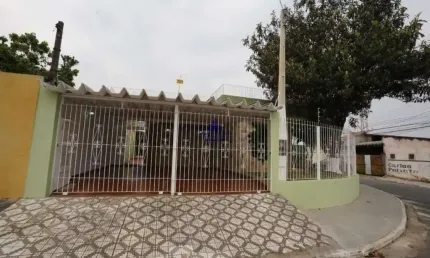 Casa com 3 quartos à venda no Alto São Pedro, Taubaté 