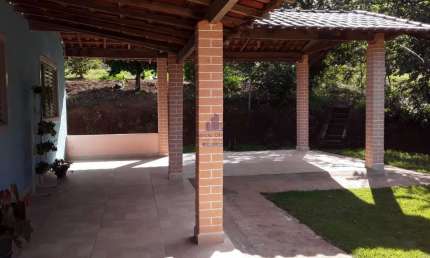 Oportunidade única! Sítio à venda em São Luiz do Paraitinga-SP, bairro São Sebastião. 3 quartos, 1 suíte, 1 sala, 2 banheiros, 4 vagas de garagem, 48.000,00 m² de área.