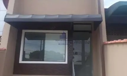 Casa com 3 quartos à venda em Independência, Taubaté  por R$ 580.000