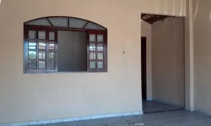 Casa à venda em Taubaté-SP, Esplanada Independência: 2 quartos, 1 suíte, 1 sala, 2 banheiros, 2 vagas de garagem, 75m².