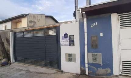 Casa Venda Bairro Estoril com 2 quartos 1 Suíte e diferencial na construção.