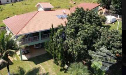 Chácara à venda em Taubaté-SP, bairro Sete Voltas: 3 quartos, 2 salas, 2 banheiros, 680m² de área