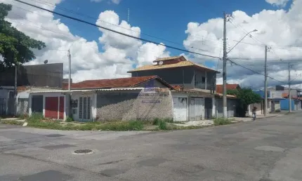 Casa com 6 quartos à venda no Parque Aeroporto, Taubaté 
