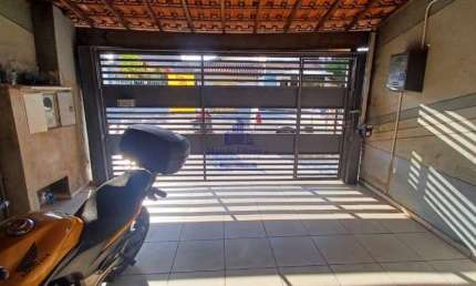 Lindo Sobrado a Venda no Parque Aeroporto em Taubaté