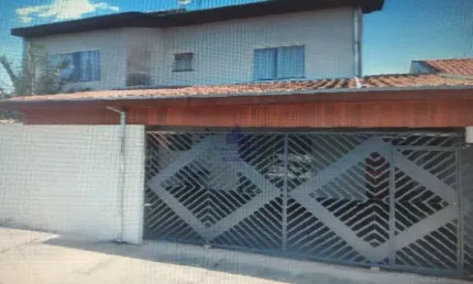 Imperdível! casa à venda em taubaté-sp, bairro esplanada santa helena. 3 quartos, 1 suíte, 1 sala, 2 banheiros, 2 vagas de garagem, 220m².