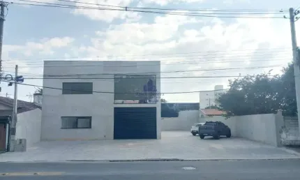 Barracão / Galpão / Depósito com 2 salas para alugar no Estiva, Taubaté 
