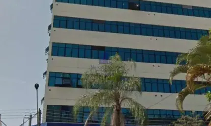 Sala comercial de alto padrão no centro de taubaté-sp: 1 sala, 1 banheiro, 29,50m² de área. venha conferir!