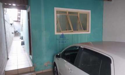 Casa com 2 quartos à venda no Granja Daniel, Taubaté  por R$ 300.000