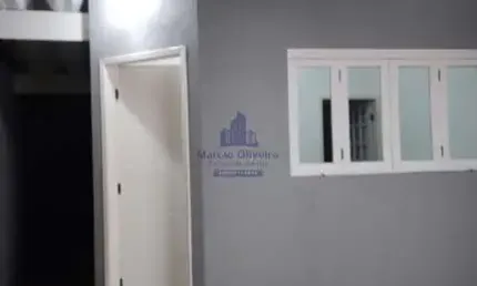 Casa para venda em Taubaté-SP, bairro Jardim Gurilândia: 2 quartos, 1 suite, 1 sala, 2 banheiros, 1 vaga, 70m².