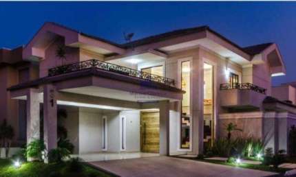 Casa de Luxo no Condomínio Campos do Conde II em Tremembé-SP: 3 quartos, 3 suítes, 3 salas, 4 banheiros, 2 vagas de garagem, 301m².