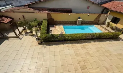 Casa com 4 quartos à venda no Parque São Cristóvão, Taubaté 