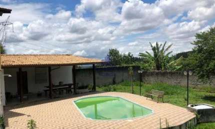 Chácara / sítio com 3 quartos para alugar na Vila Velha, Caçapava , 1600 m2 por R$ 3.000