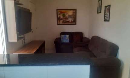 Apartamento à venda na Vila São José, Taubaté-SP: Térreo com quintal, 2 quartos, 2 salas, 1 vaga de garagem, 54,00 m² de área.