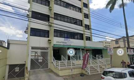 Sala comercial com 1 sala para alugar no Centro, Taubaté , 31 m2 por R$ 650