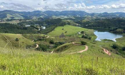 Oportunidade única: Terreno à venda em Redenção da Serra-SP, bairro Rural, com 20.000 m² de área.