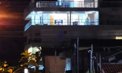 Luxuosa cobertura à venda em Ubatuba-SP, Barra da Lagoa: 4 quartos, 3 suítes, 3 salas, 5 banheiros, 3 vagas e 300m².