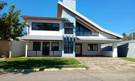 BELÍSSIMO SOBRADO EM CONDOMÍNIO DE LUXO EM TAUBATÉ  (SAN MARCO)