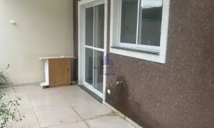 Casa em Condomínio à Venda em Taubaté-SP - Jardins do Parque: 3 Quartos, 1 Suíte, 2 Salas, 2 Vagas, 90m²