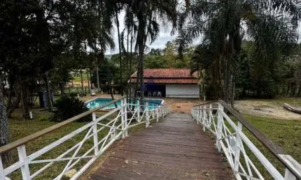 Chácara / sítio com 4 quartos para alugar no Monte Belo, Taubaté , 1000 m2 por R$ 9.500