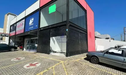 Ponto comercial para locação na esplanada independência, taubaté-sp: 2 salas, 1 banheiro, 4 vagas de garagem, 75m².