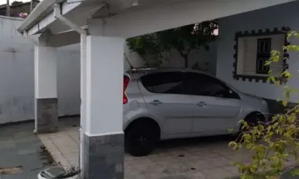 Casa com 5 quartos à venda no Residencial Paraíso, Taubaté 