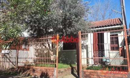 CASA 2 DORMITÓRIOS COM PÁTIO NO PARQUE MADRE PAULINA - CA980