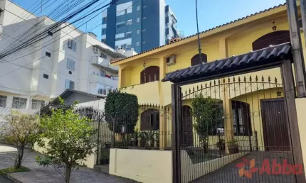 Casa alto padrão - 4 dormitórios sendo 2 suítes - ca1822