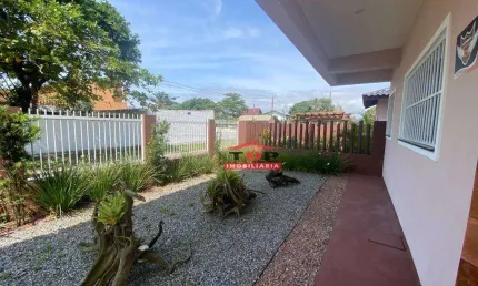 Casa com 5 quartos à venda na Rua Pajura, 136, Brandalize, Itapoá