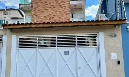 Lindo sobrado de 3 dormitórios (3 suítes), 4 vagas, ao lado do shopping maia, na região do picanço,