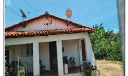 Casa à venda na Rua Santo André, Centro, Adamantina