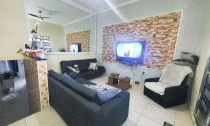 Excepcional Casa com salão comercial à venda, Água Chata, Guarulhos, SP