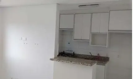 Excepcional apartamento à venda, com 2 dormitórios, 1 vaga de garagem em andar alto, na região do J