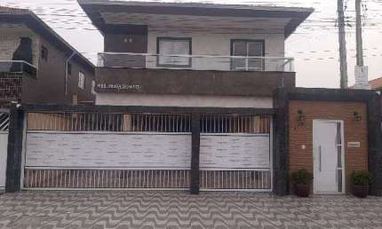 Casa à venda 3 Quartos, 1 Vaga, 10M², RIBEIROPOLIS, PRAIA GRANDE - SP